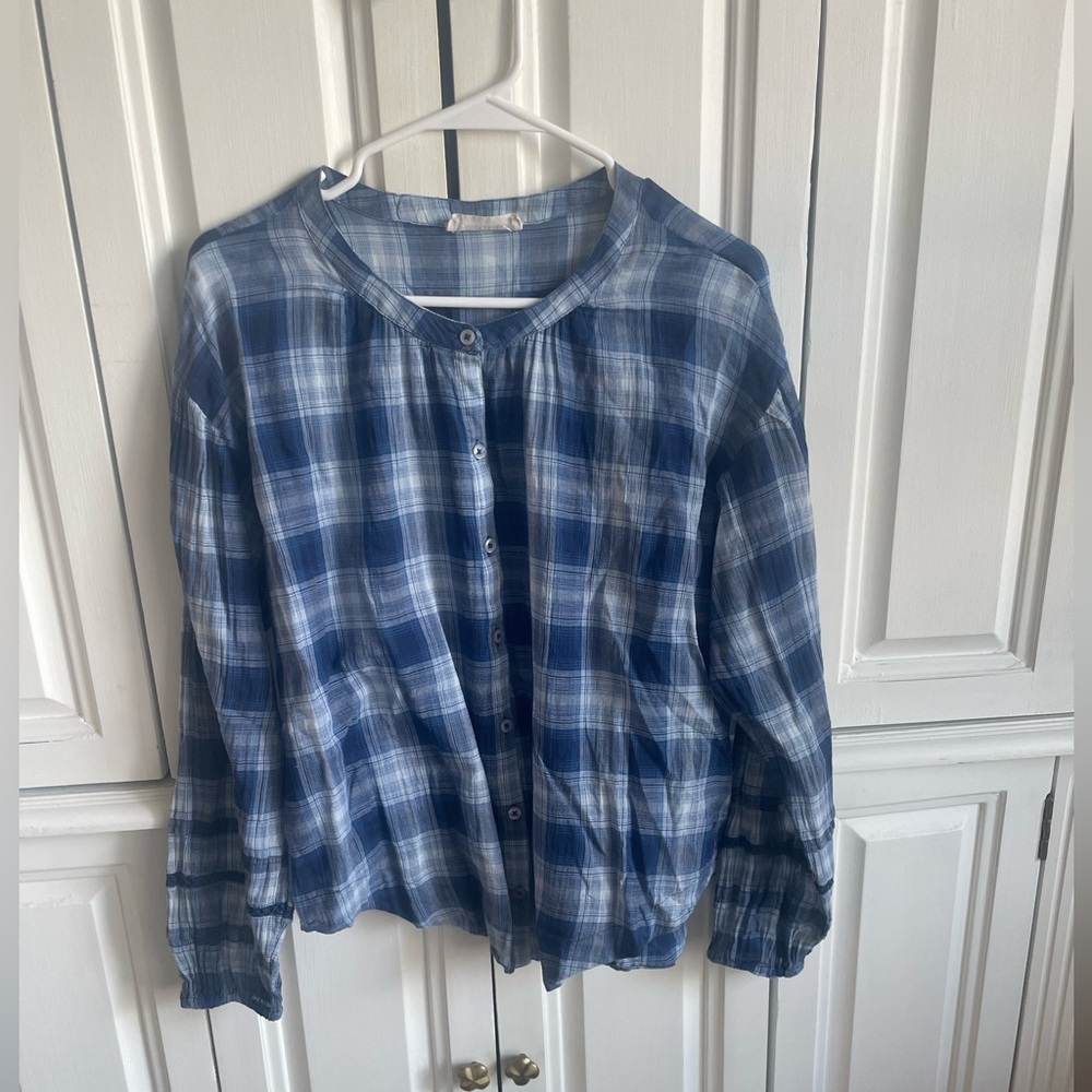 Blue Plaid women’s lightweight blouse